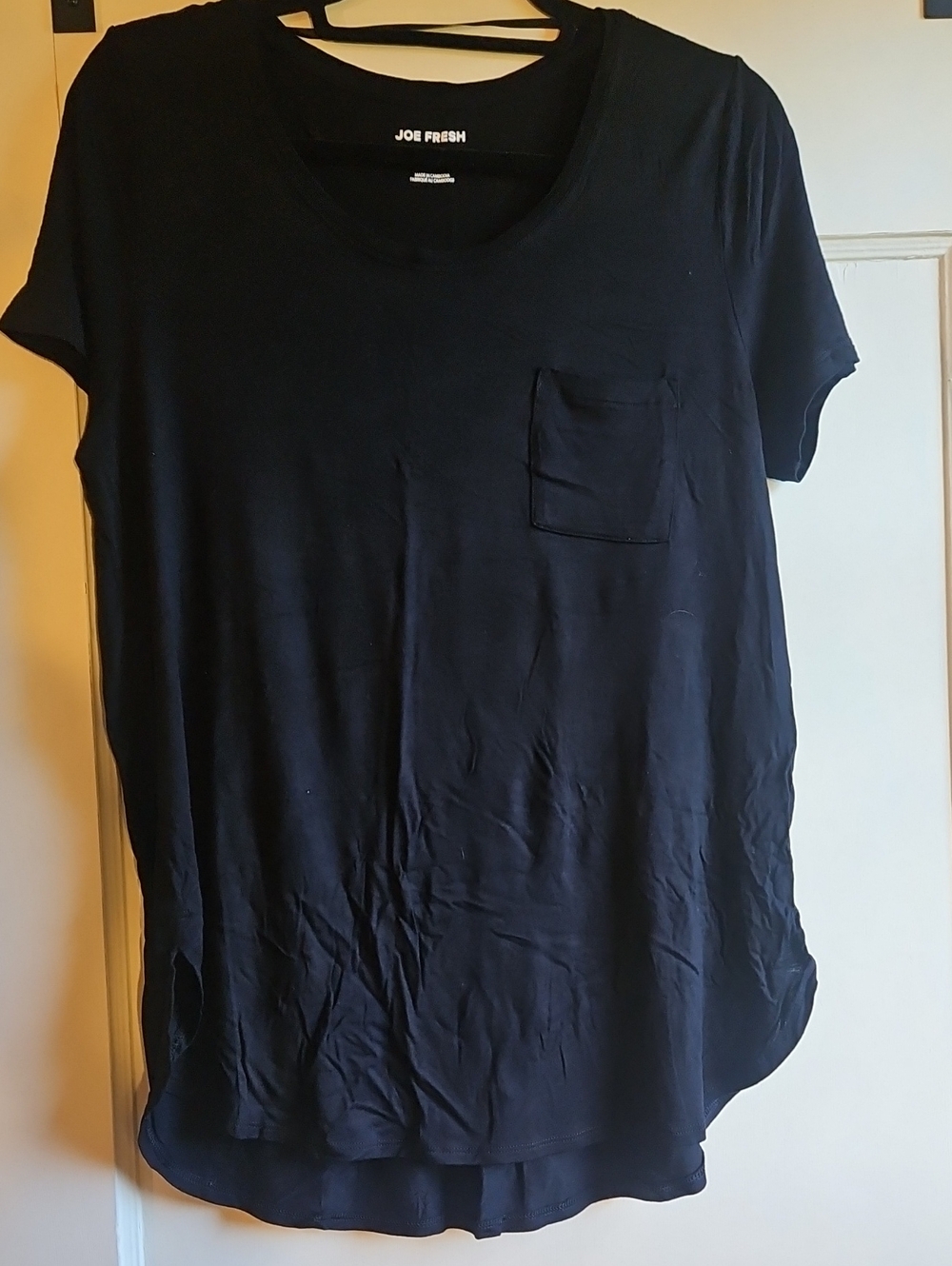 Black Tshirt